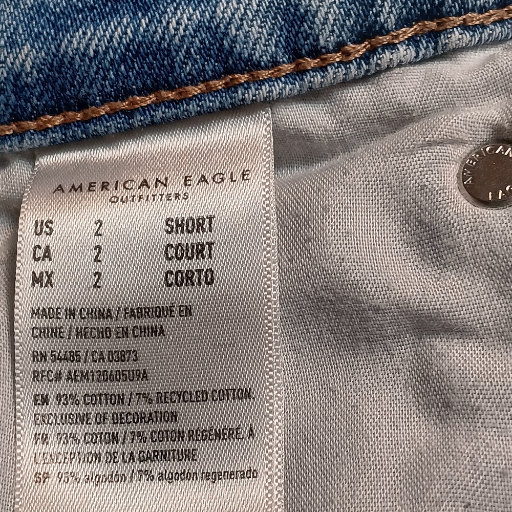 American Eagle Light Blue Denim Jeans